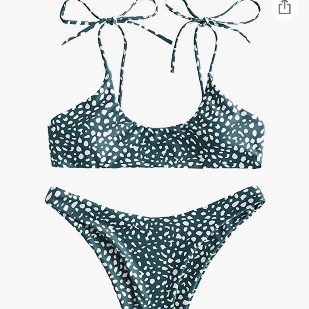 Polka dot tie shoulder bikini set